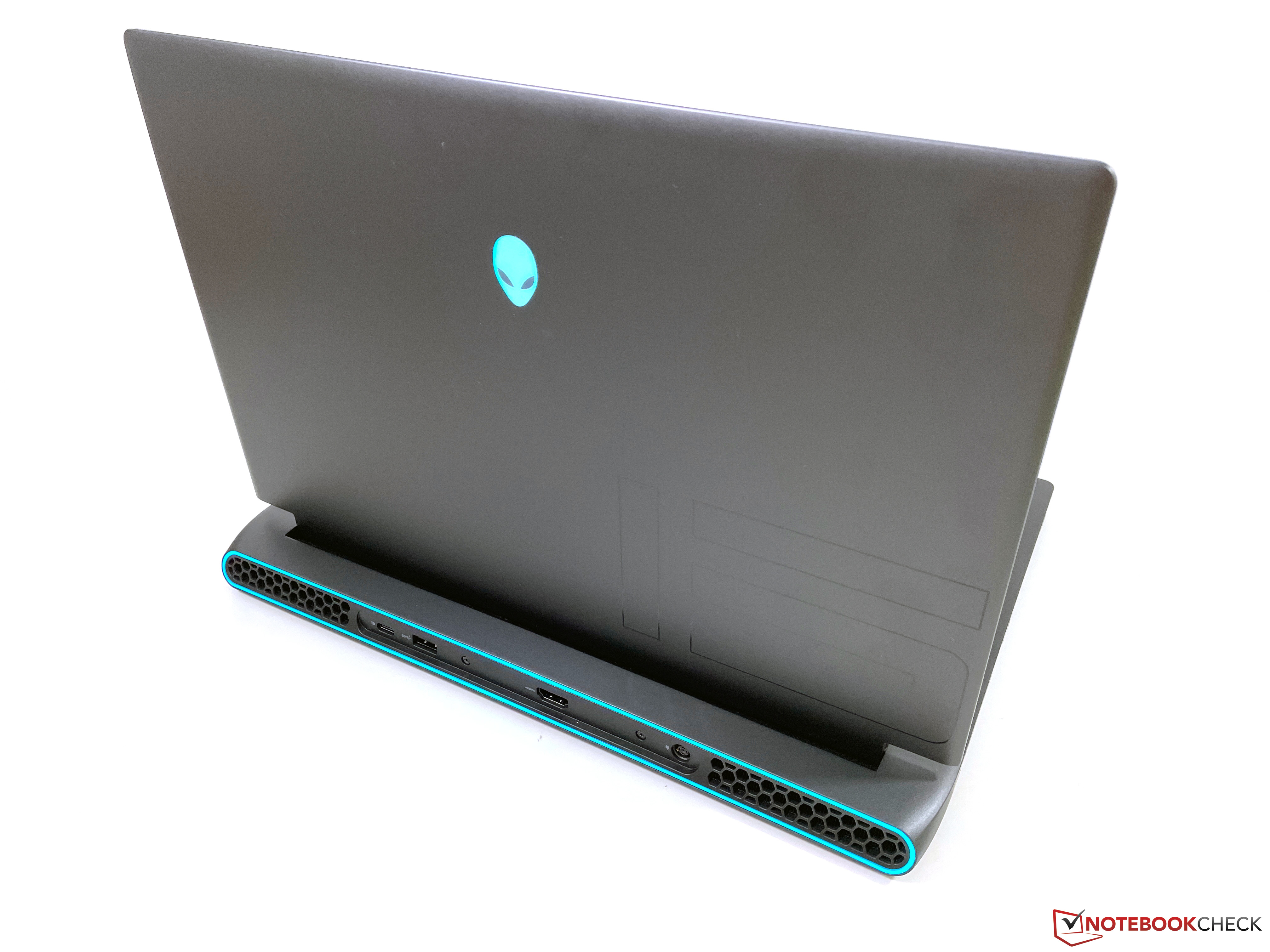 Alienware m15 R5 Ryzen Edition Laptop Review Mais