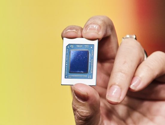 AMD Ryzen 3 5425U vs AMD Ryzen 9 6980HX vs AMD Ryzen 5 6600HS