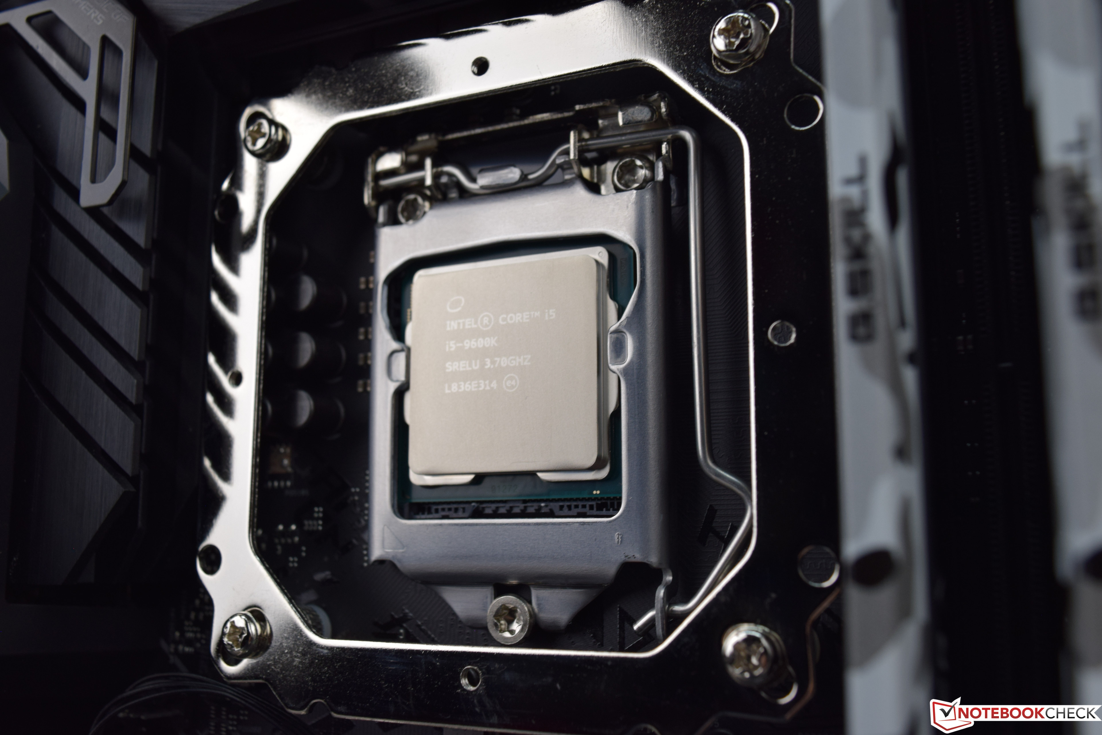 Intel Core i59600K Desktop CPU Review