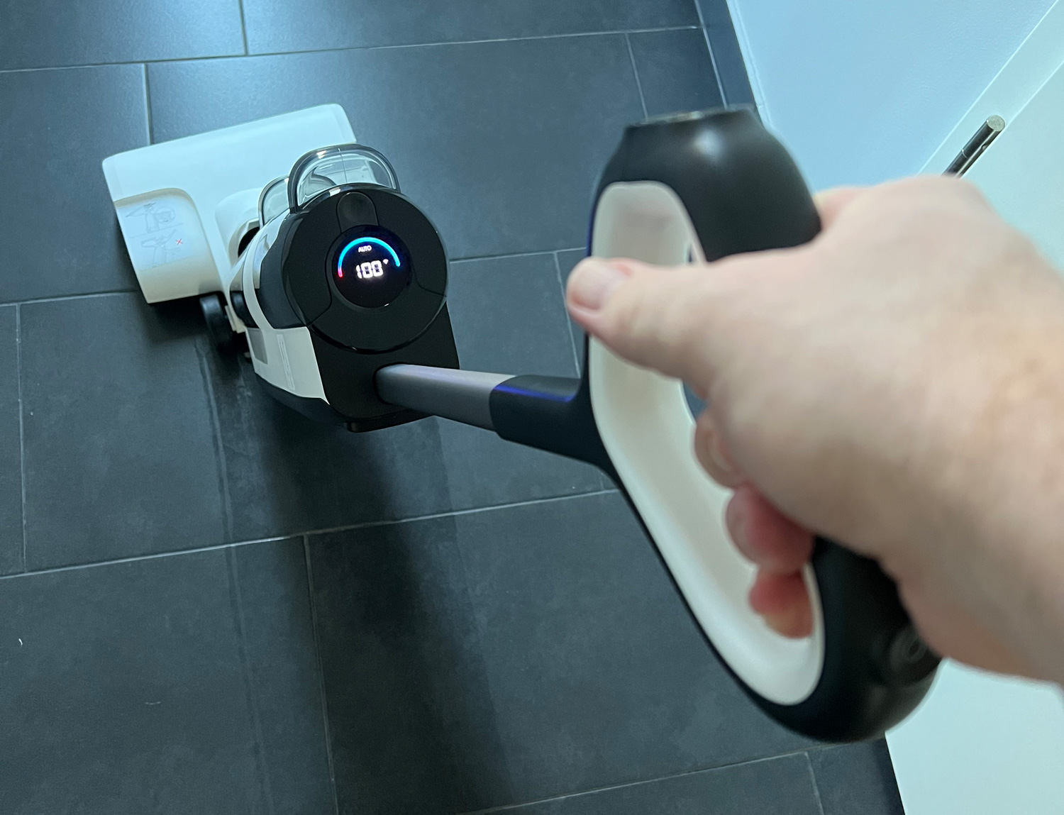 Roborock Dyad Pro review Wet & dry vacuum cleaner with app allows for