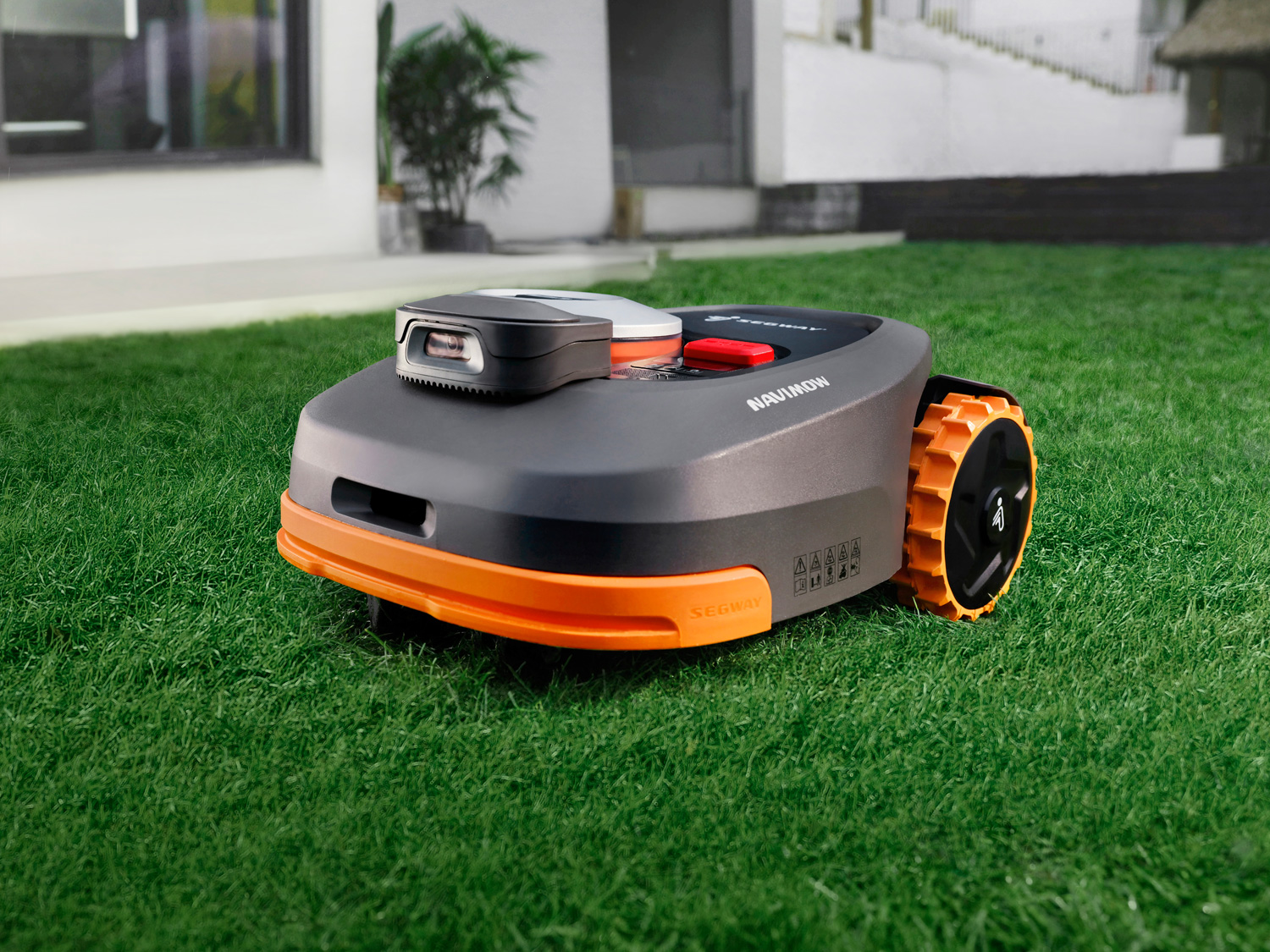 Segway Navimow Manufacturer improves GPSbased robot lawn mower with