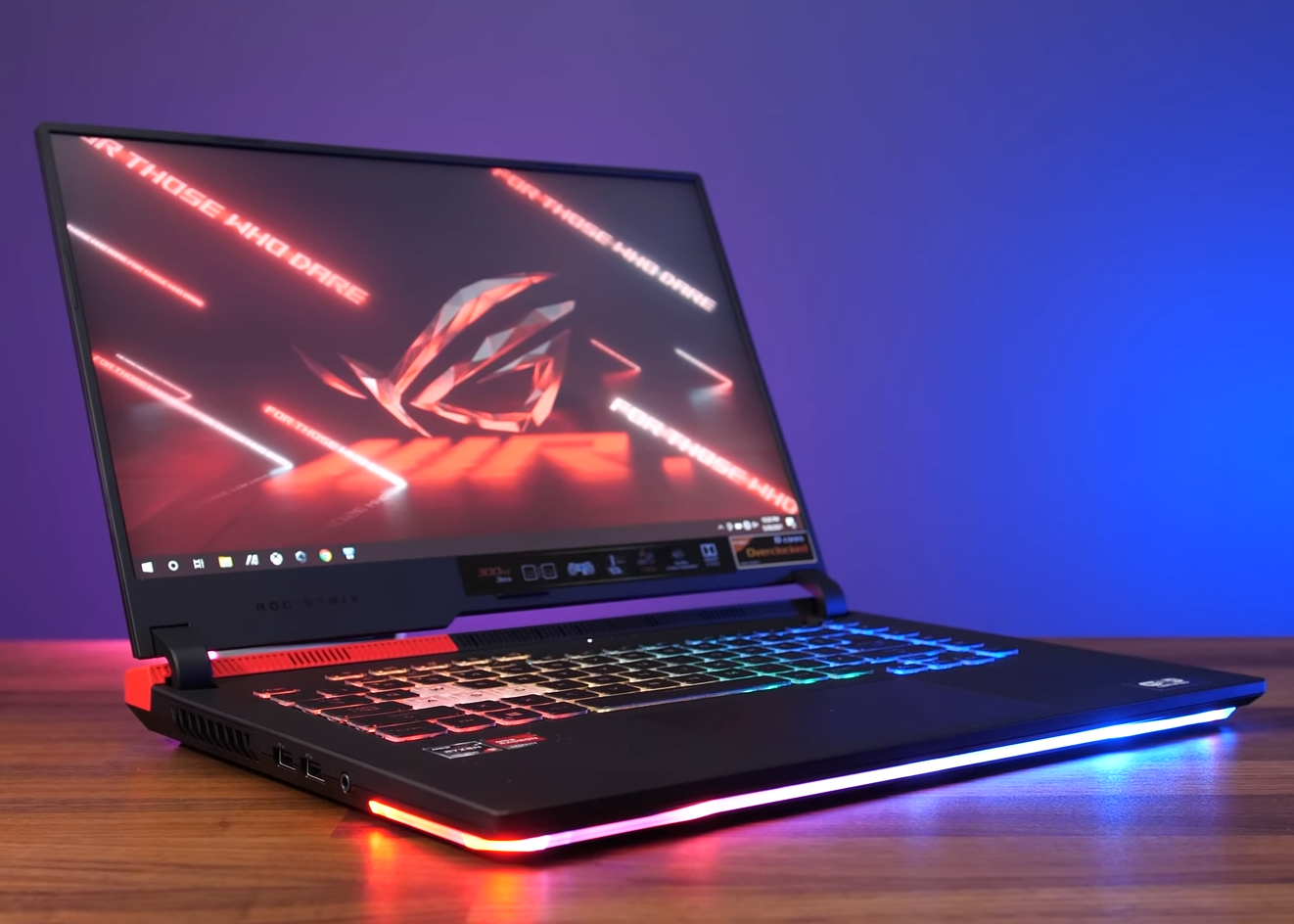 The Asus ROG STRIX G15 laptop with Radeon RX 6800M cannot reach its