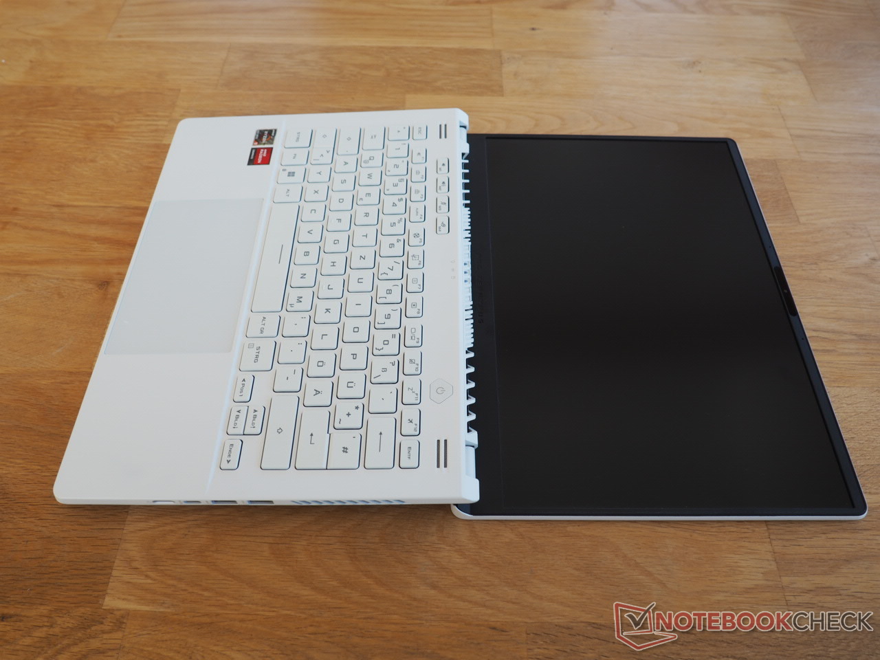 Stacked ASUS ROG Zephyrus G14 with Ryzen 9 6900HS CPU and RX 6800S GPU