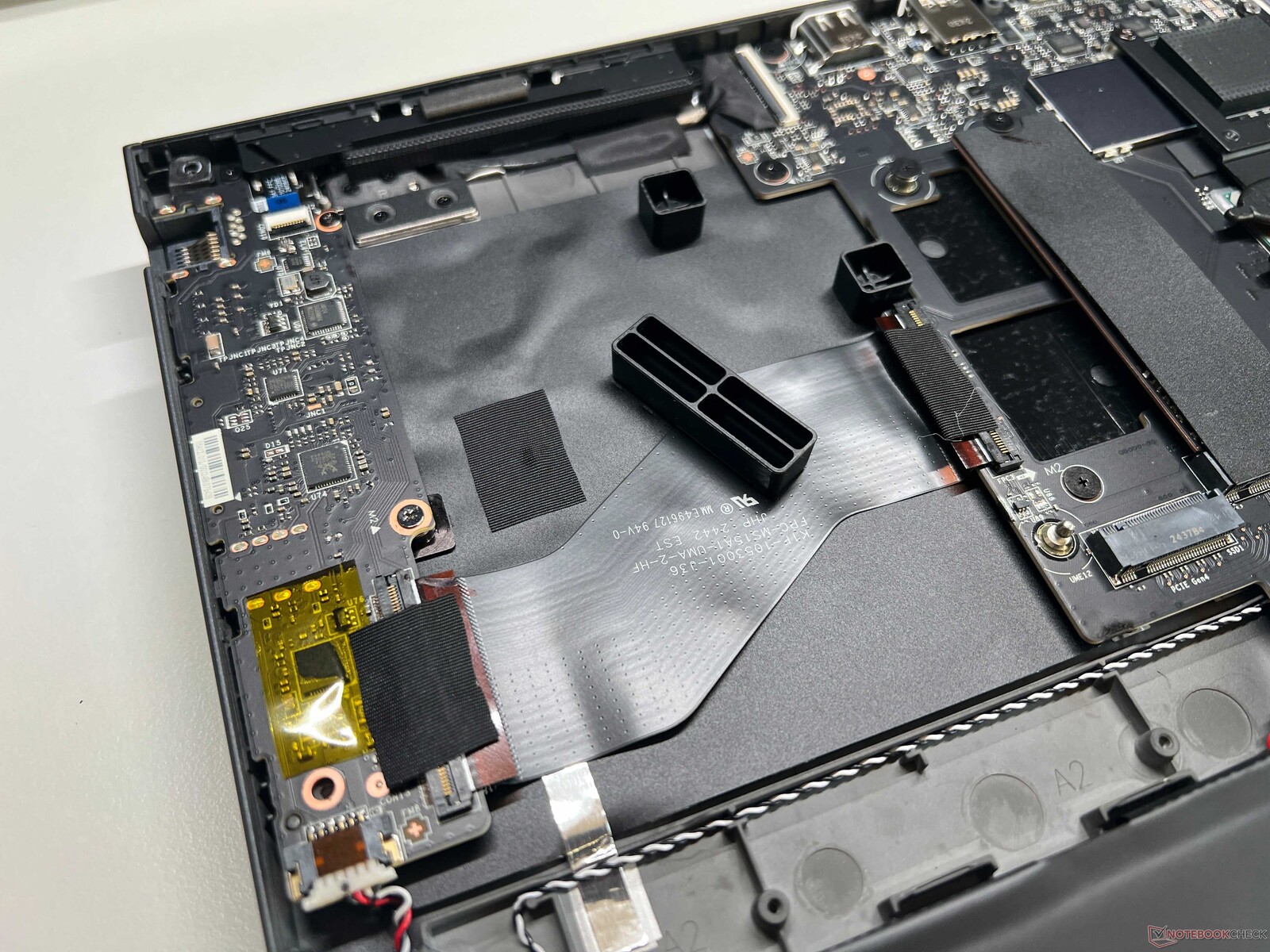 MSI Prestige 16 AI Evo review The multimedia laptop with a speedy