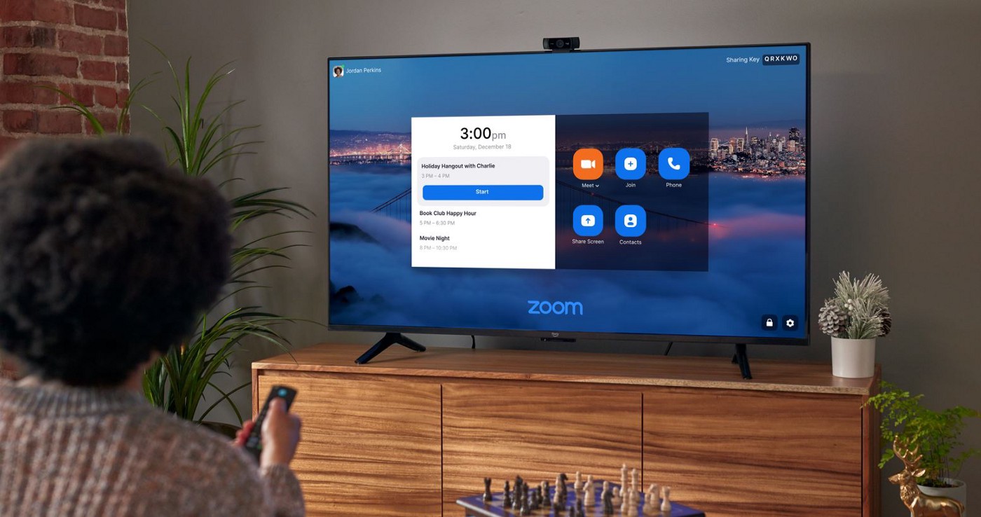 Amazon lleva Zoom a la serie Fire TV Omni a tiempo para las fiestas