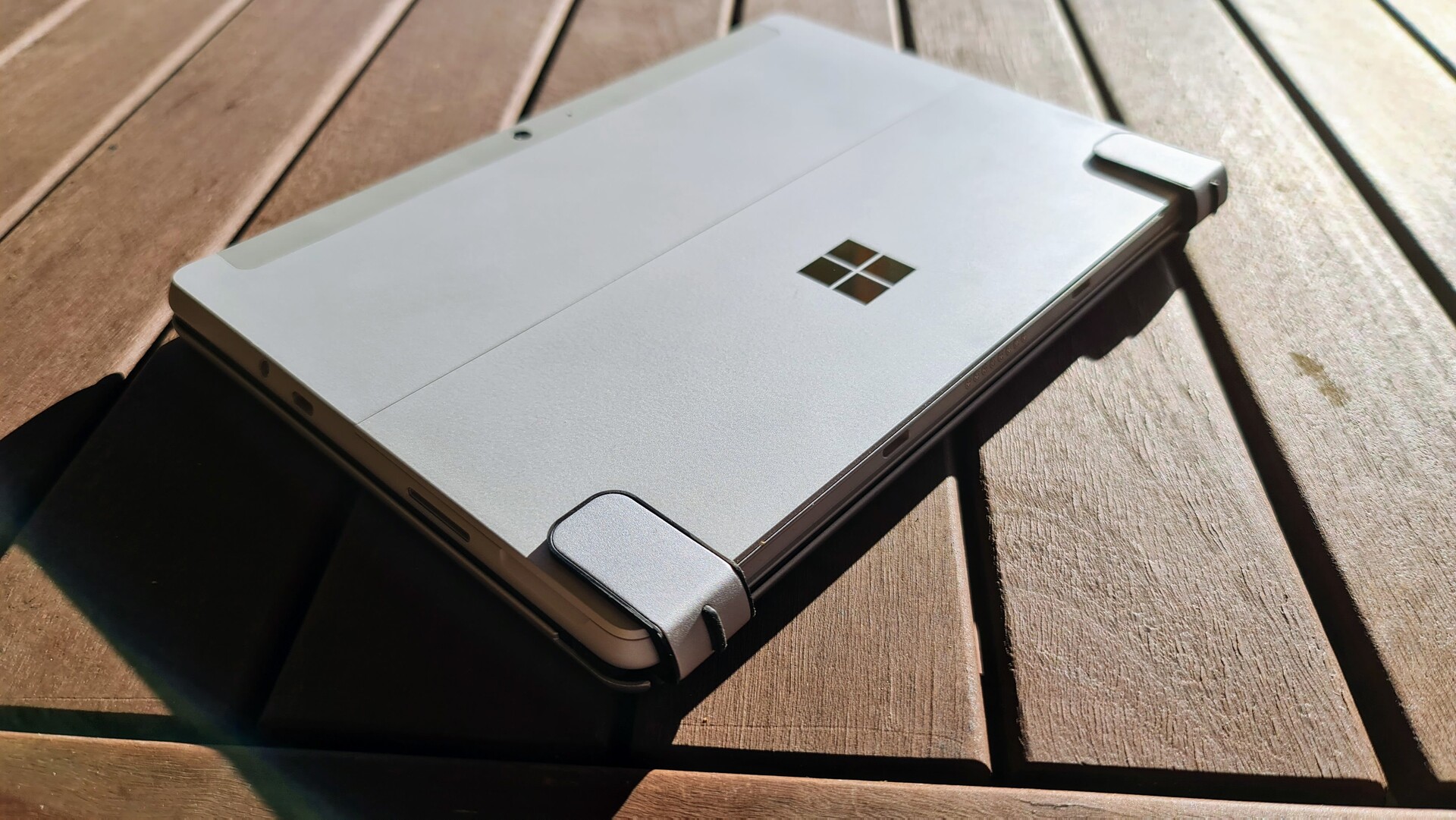 Microsoft Surface Go 2 (STQ-00003) Test CHIP