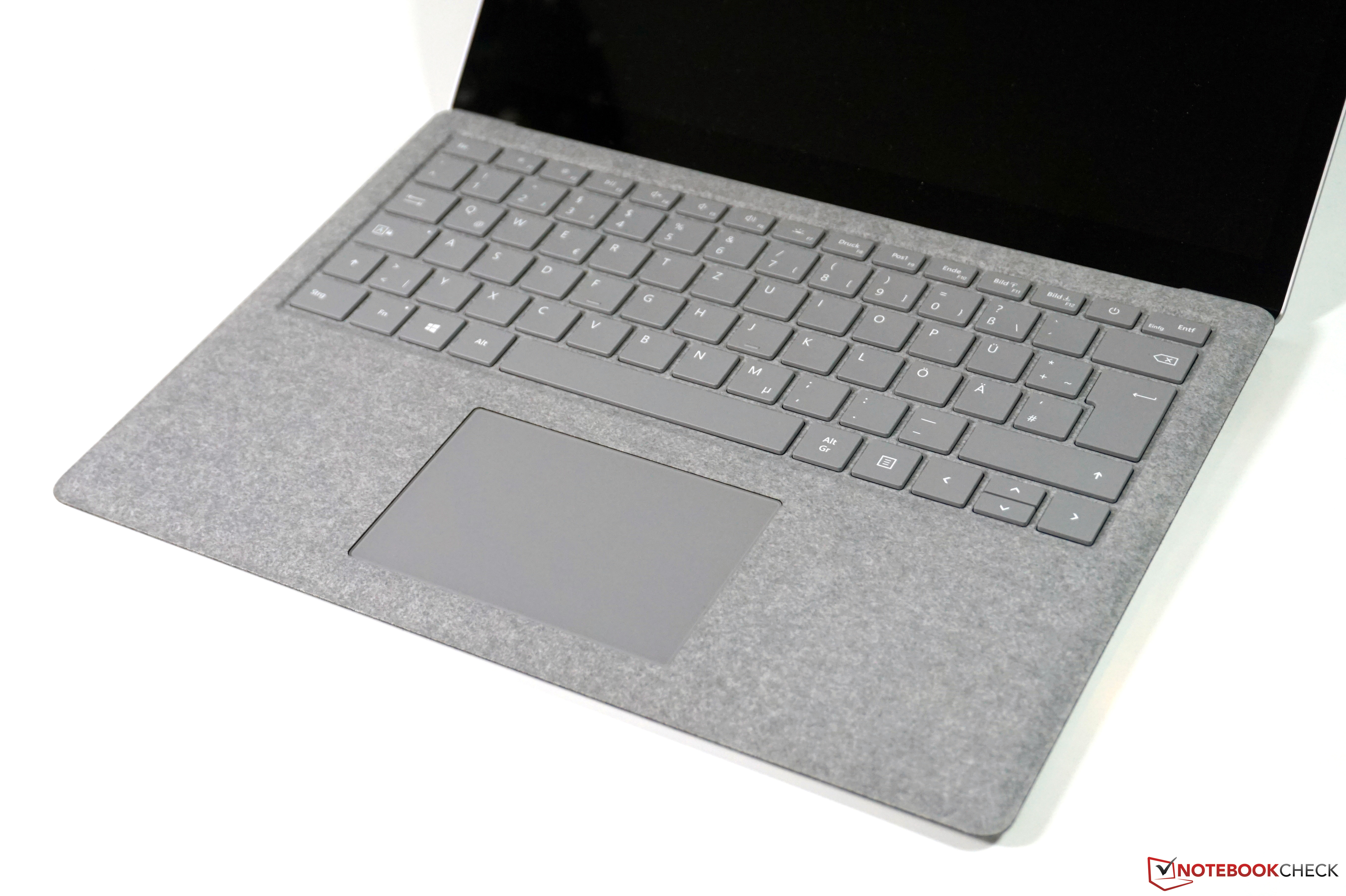 Test Microsoft Surface Laptop 2 (Core i5, 256 GB) Laptop