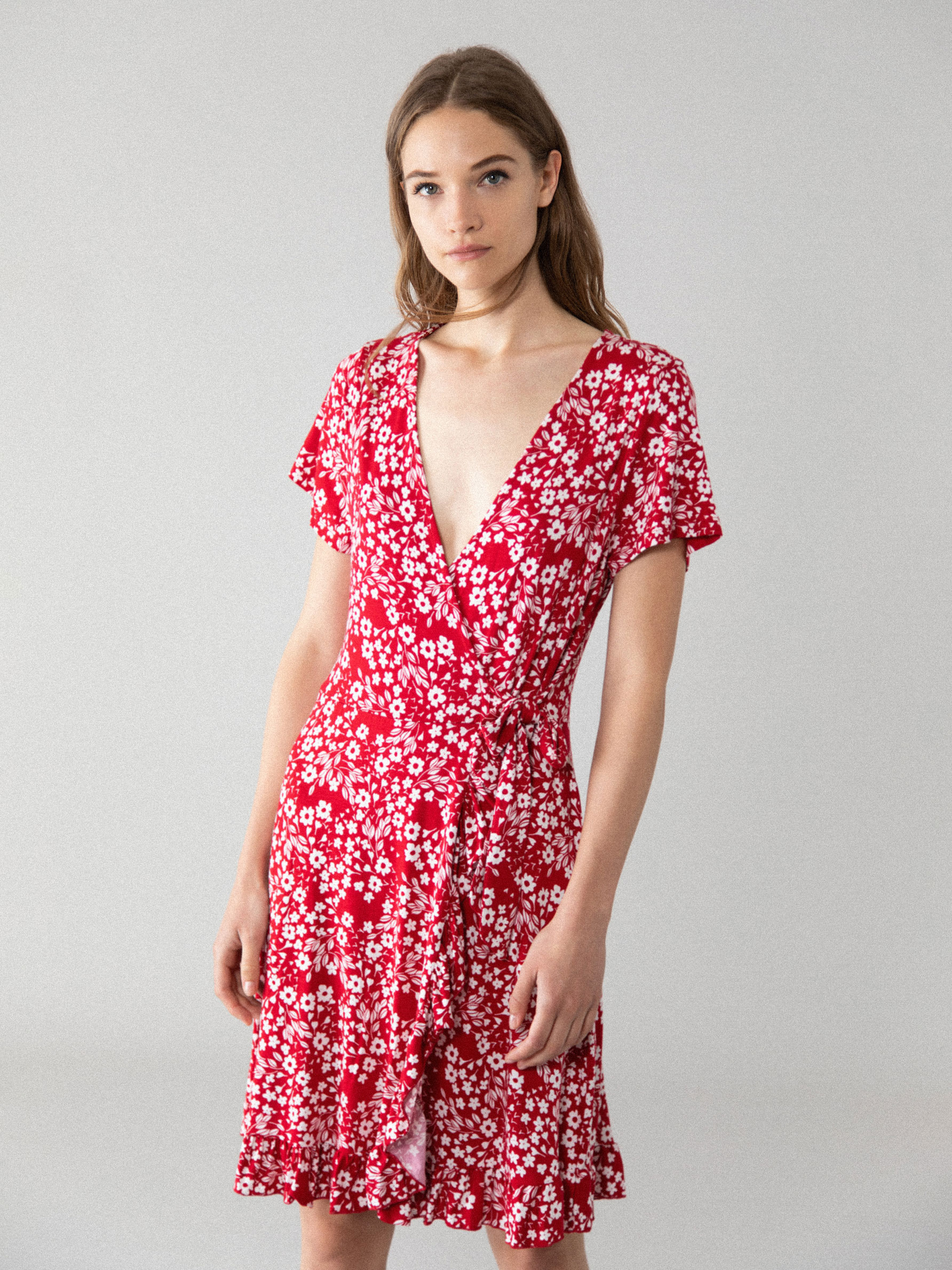 Lefties los cuatro vestidos de mujer que puedes adquririr ya por menos