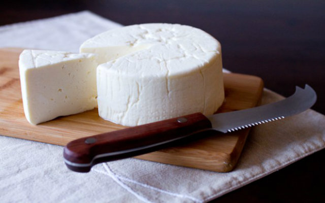 Cómo hacer queso blanco llanero de Venezuela