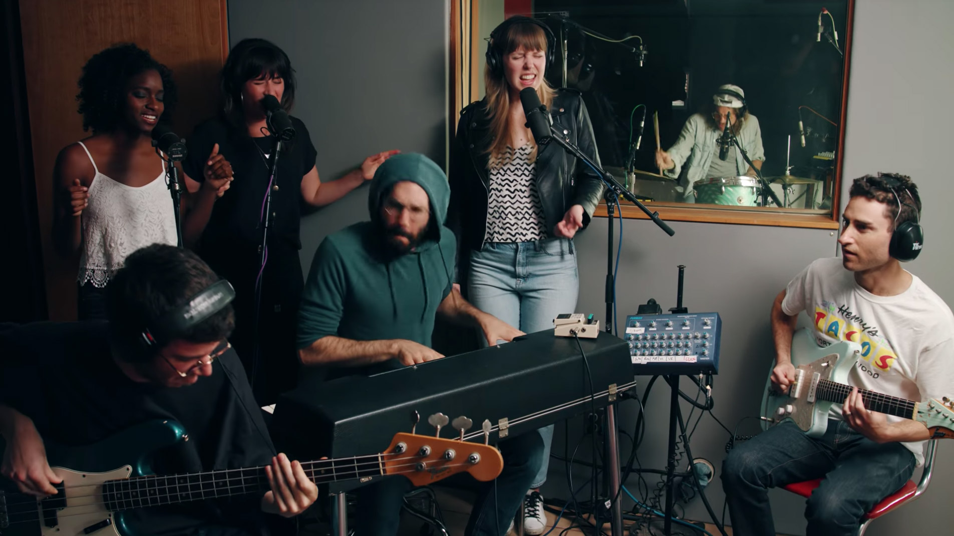 Pomplamoose Jamiroquai/Bee Gees Mashup No Treble