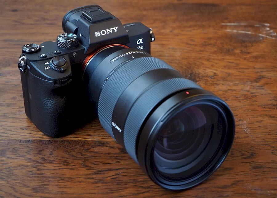 12 Best Cheap Full Frame Cameras in 2022