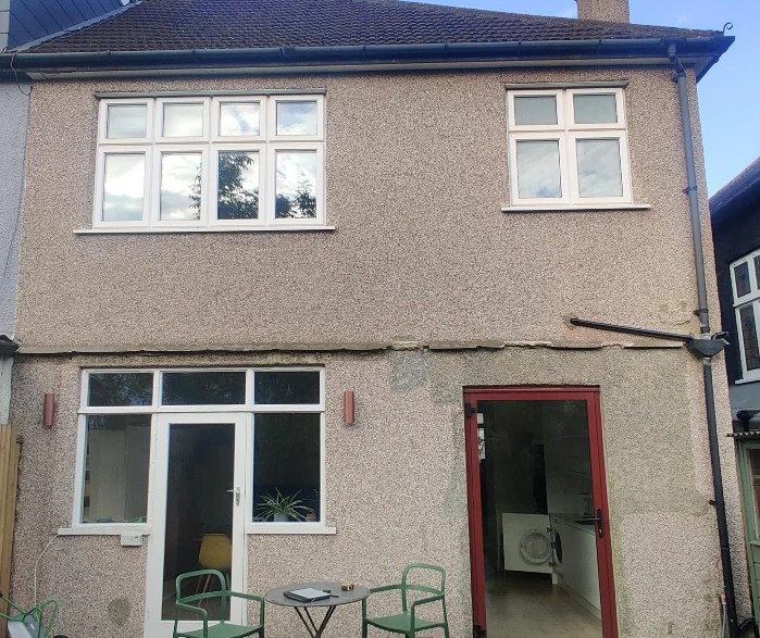 How to Paint Pebble Dash Novitas Decorators