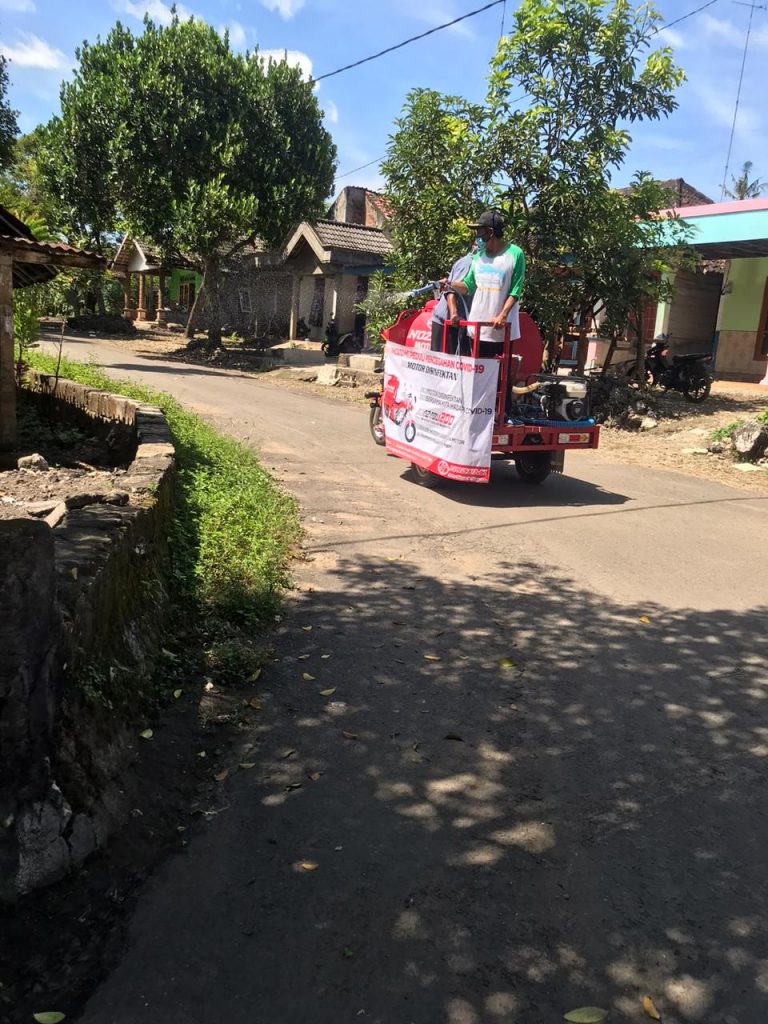 Dealer Motor Roda Tiga Nozomi Seger Jaya Motor Melakukan