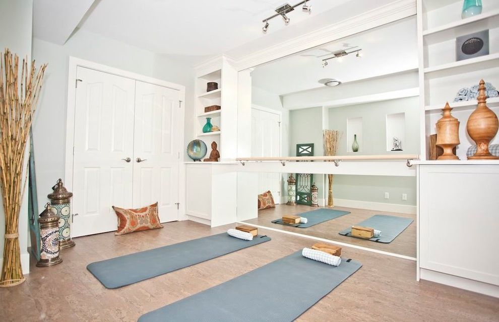 Best ways to set up a Yoga room in your home in this new normal.