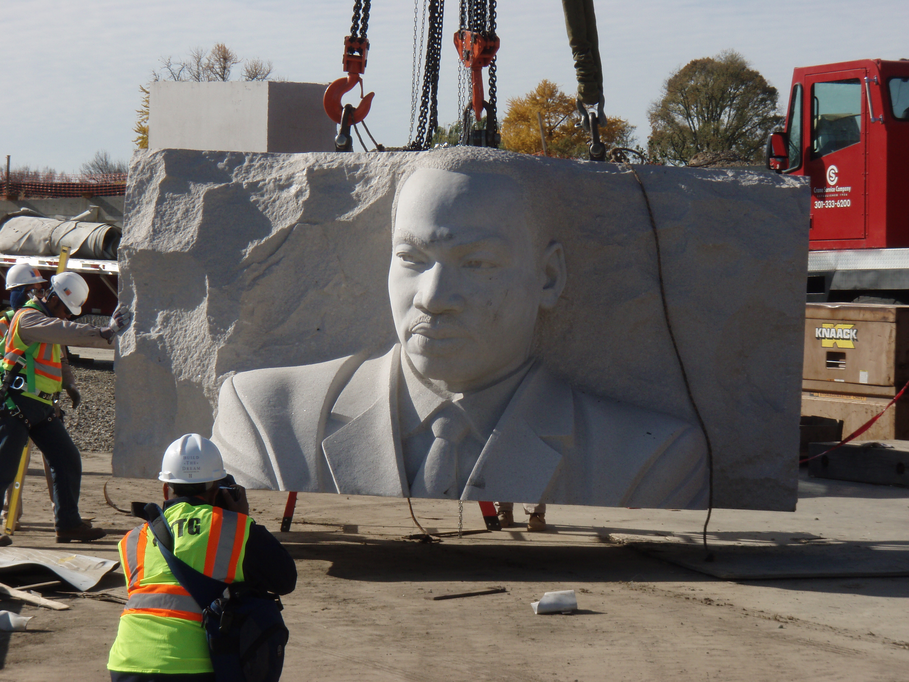 Building the Memorial Martin Luther King, Jr. Memorial (U.S. National
