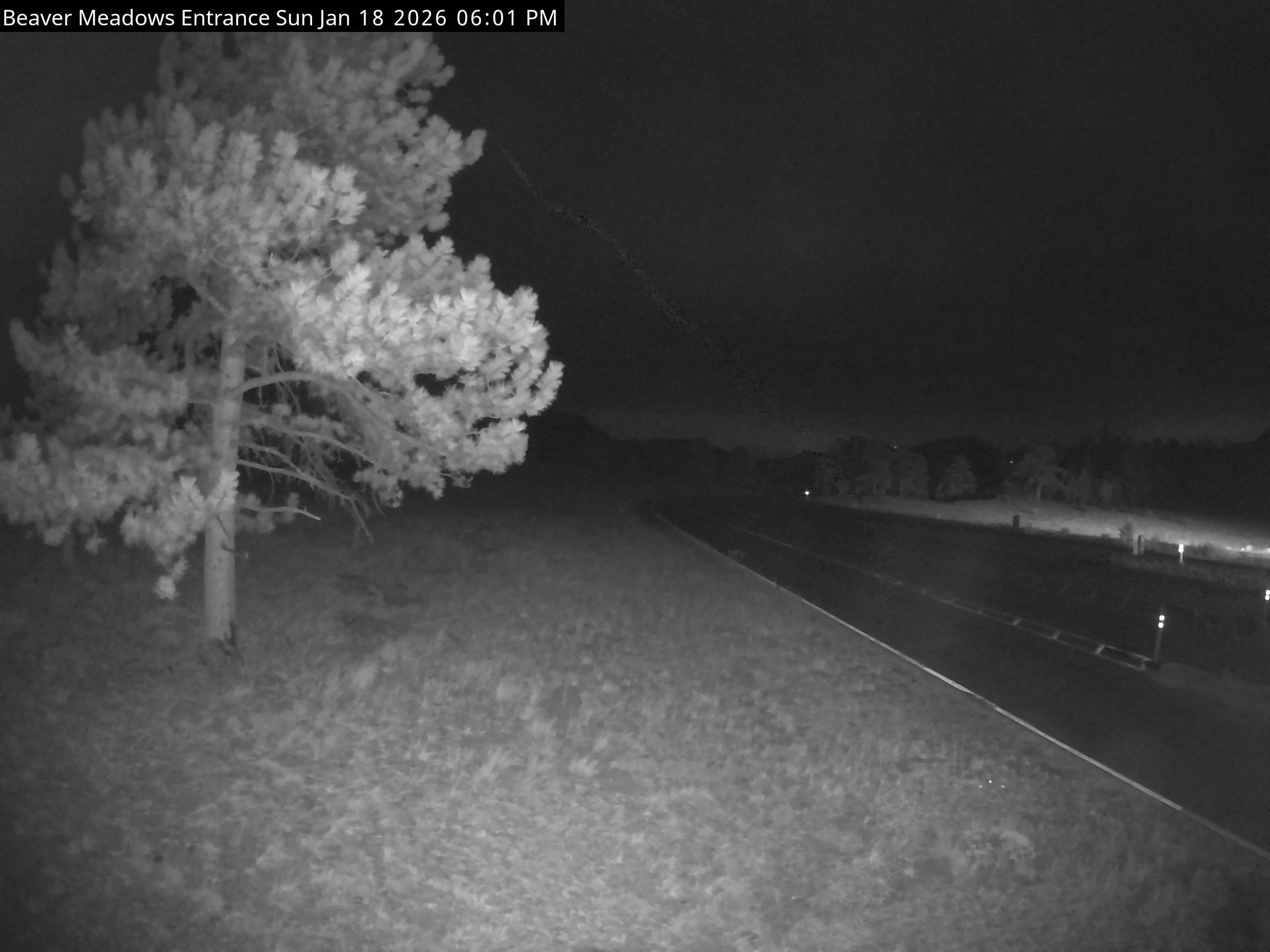 Beaver Meadows Entrance Station cam Estes Park cams