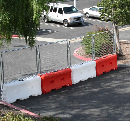 WaterFilled Barriers National Trench Safety
