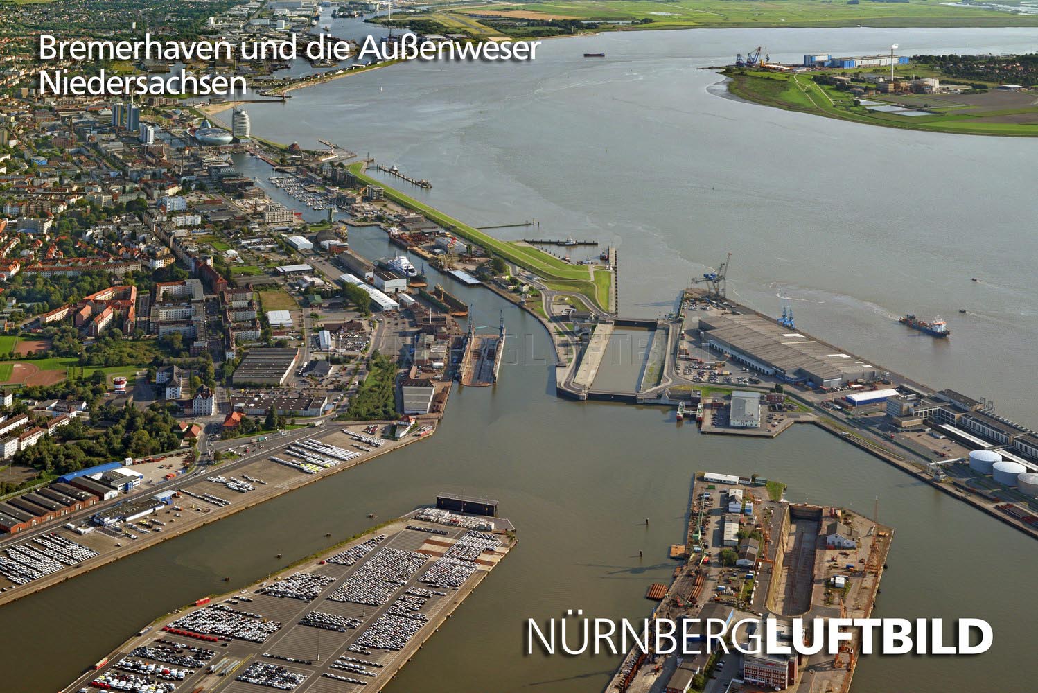 Bremerhaven, Zoo am Meer und Strandhalle, Neuer Hafen
