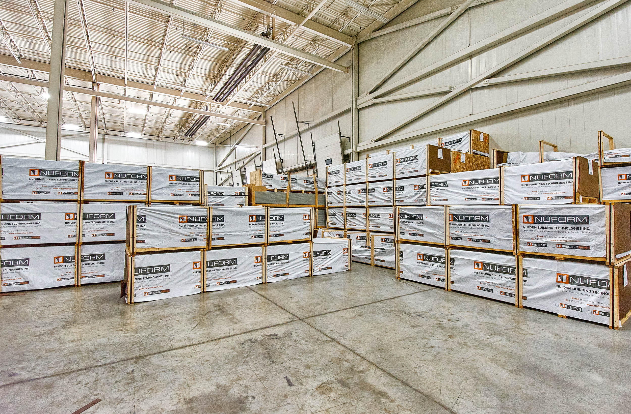 Warehouse / Industrial Prefinished Walls Nuform Building