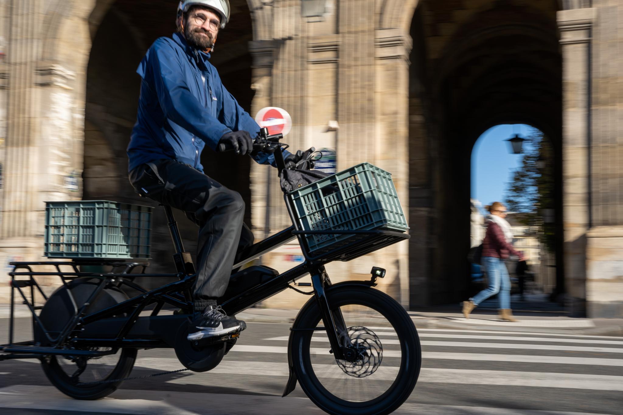 Moustache lance le Lundi 20, son vélo cargo électrique