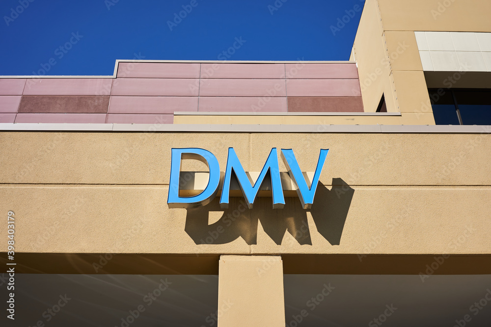 Dmv español renovar licencia de conducir Citas, requisitos.