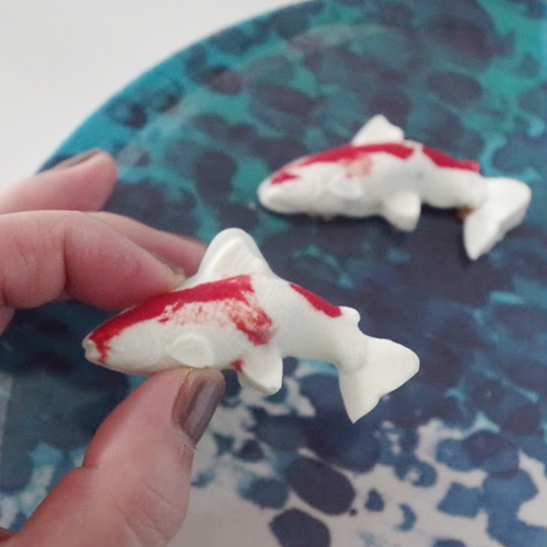 チョコレート型でバレンタインの簡単手作りチョコレートを