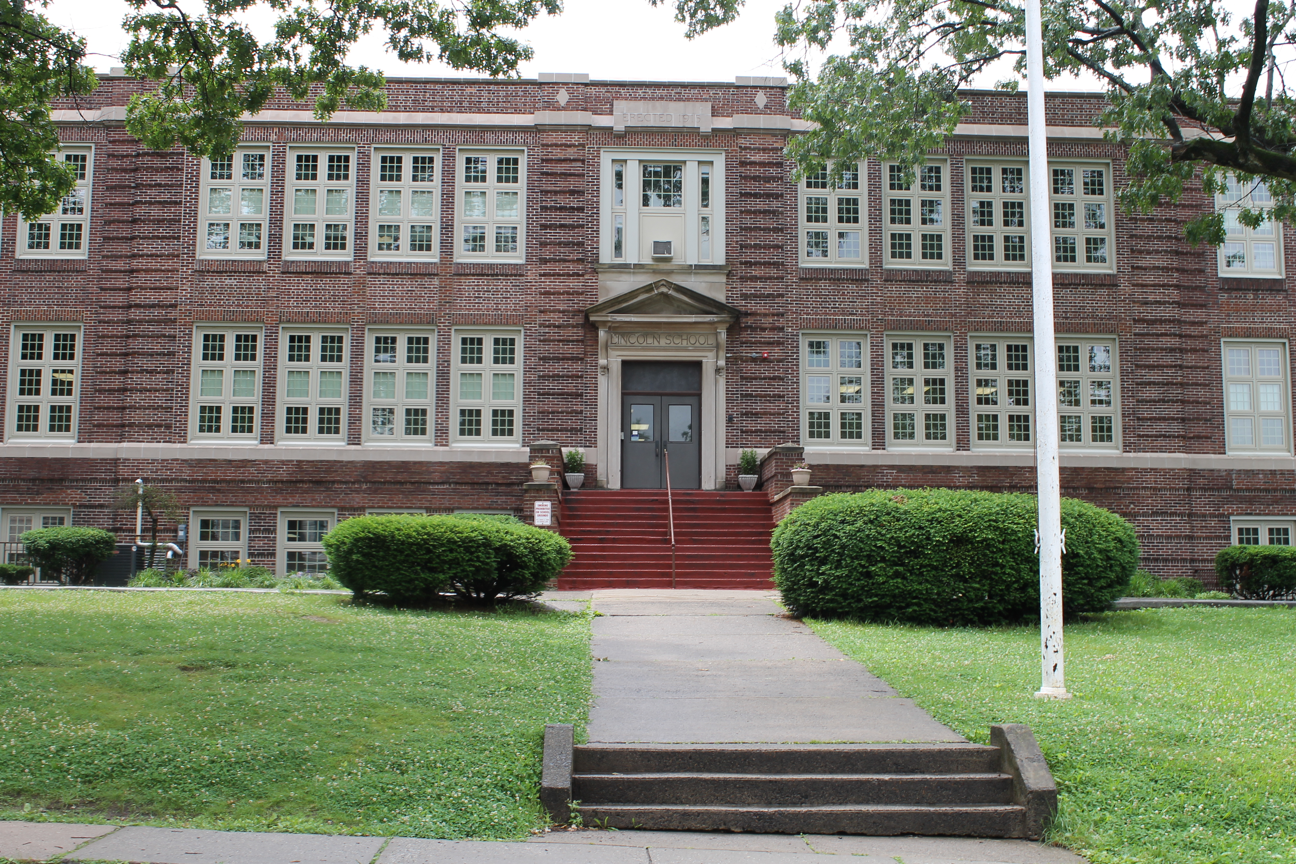 Awasome The Lincoln School References