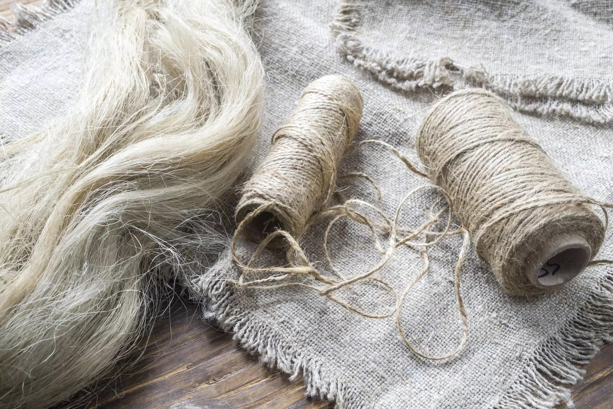 Linen Fabric Benefits, Choosing and Care [The Complete Guide]