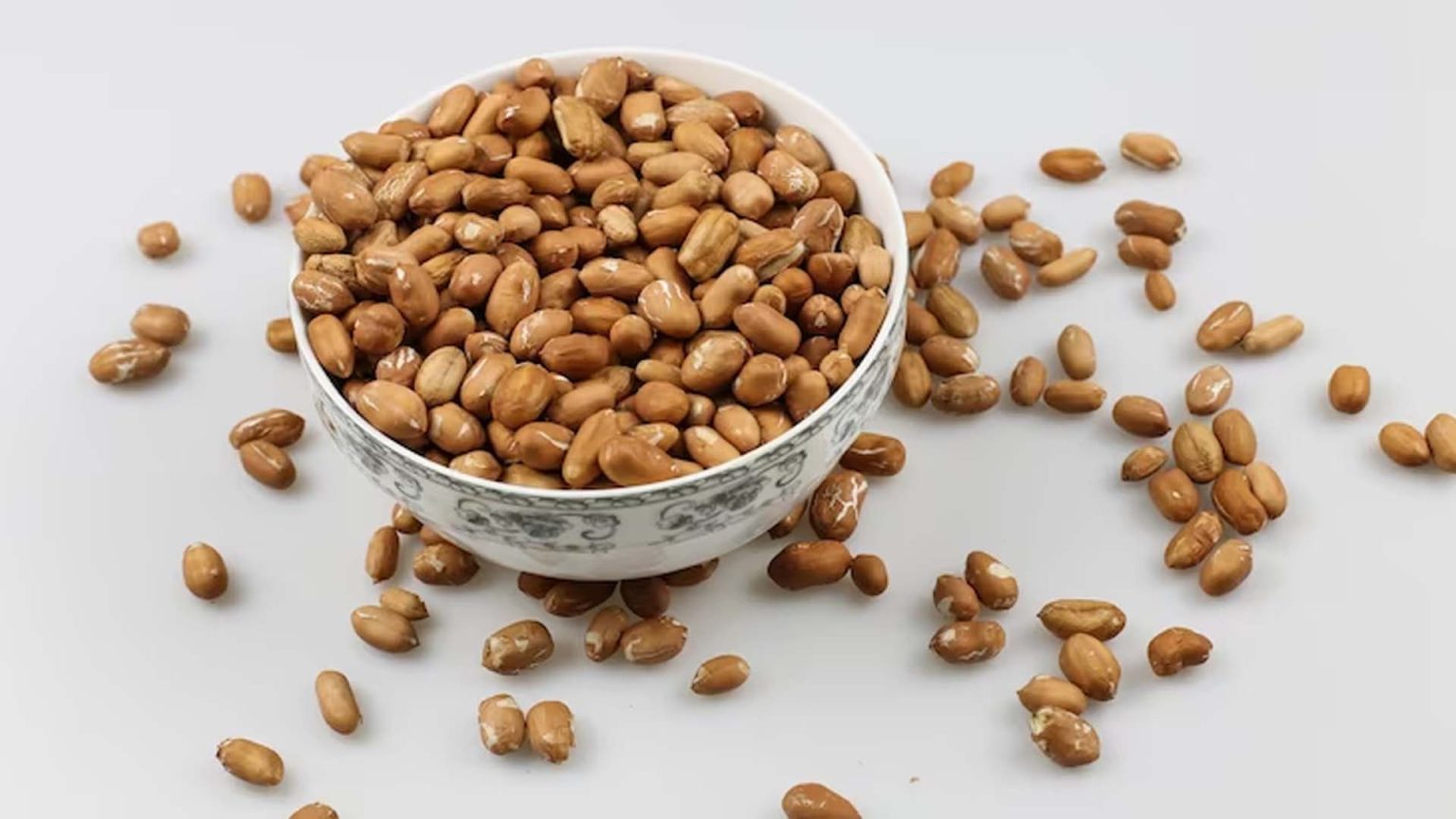 Roasted Peanuts Nutritional Value Per 100g NutritionFact.in