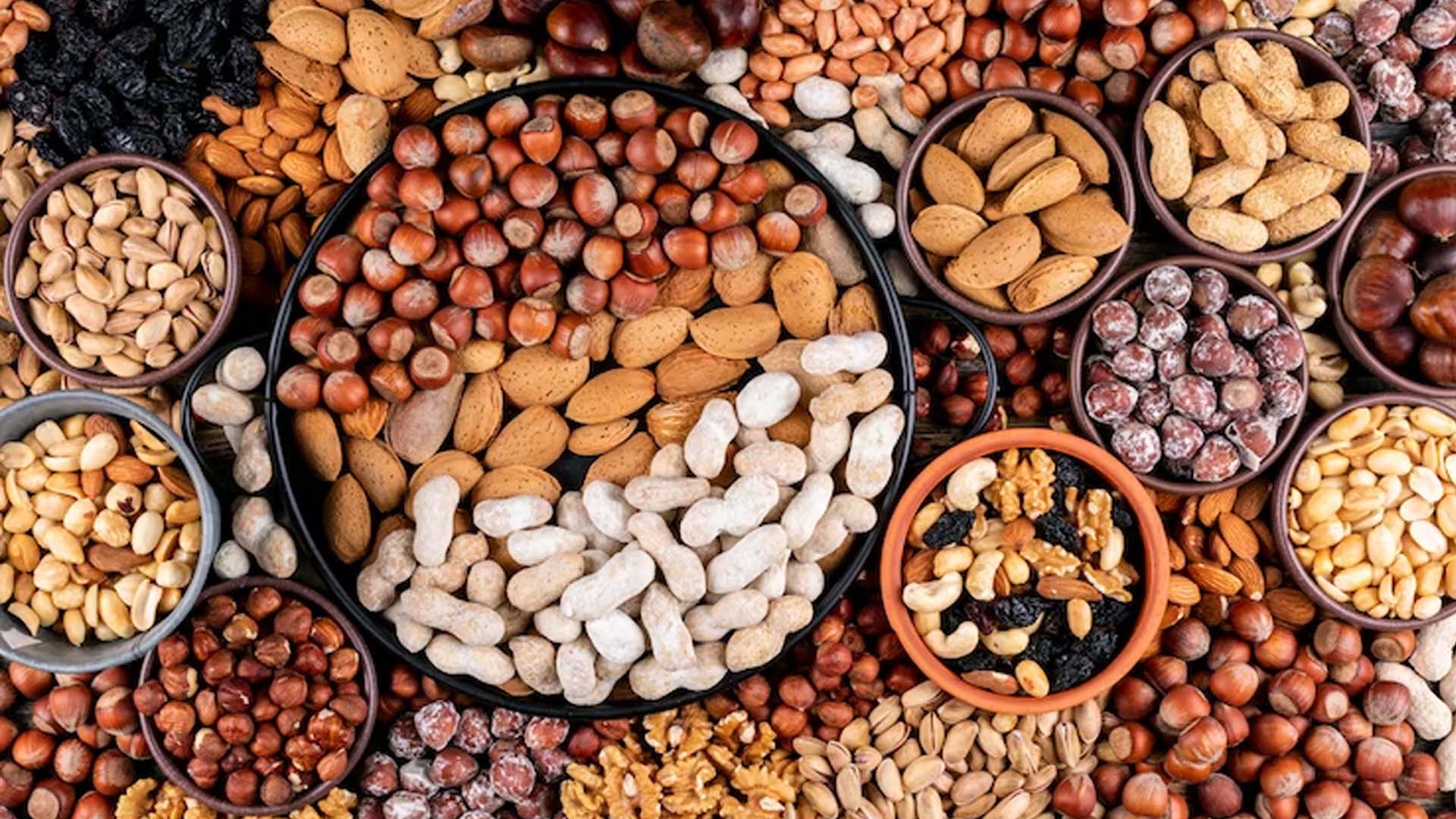 5 Health Benefits of Nuts and Seeds and Tips to Add Diet NutritionFact.in