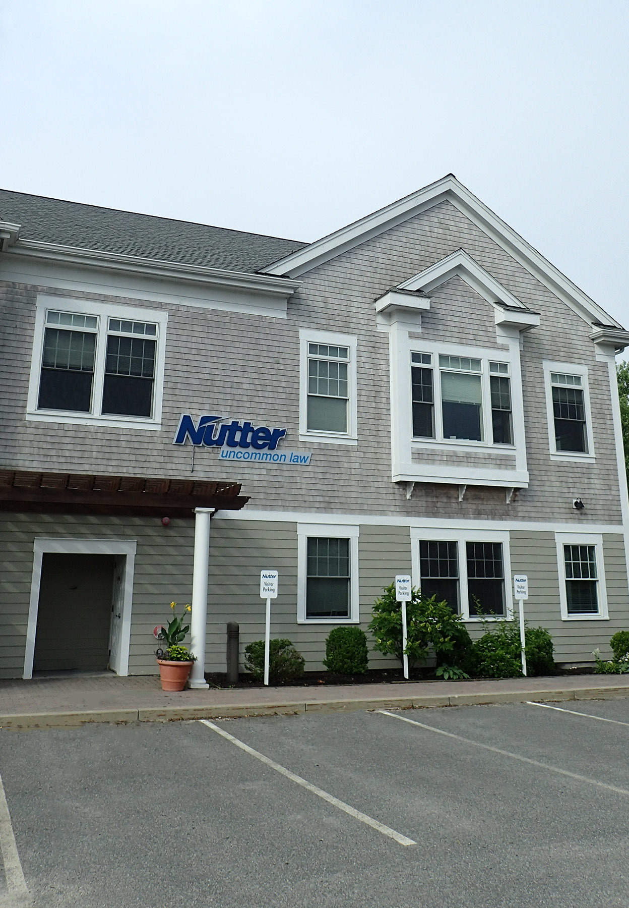 Hyannis Office for Nutter Nutter McClennen & Fish Law Firm