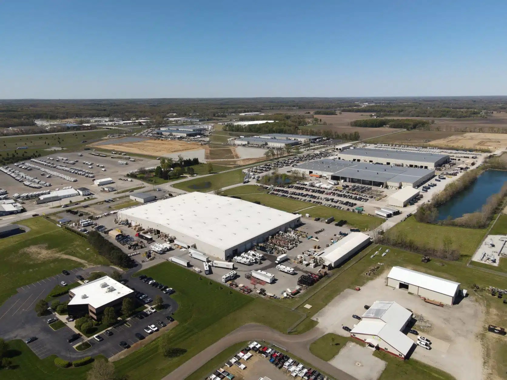 Grand Design RV • Nuway Construction