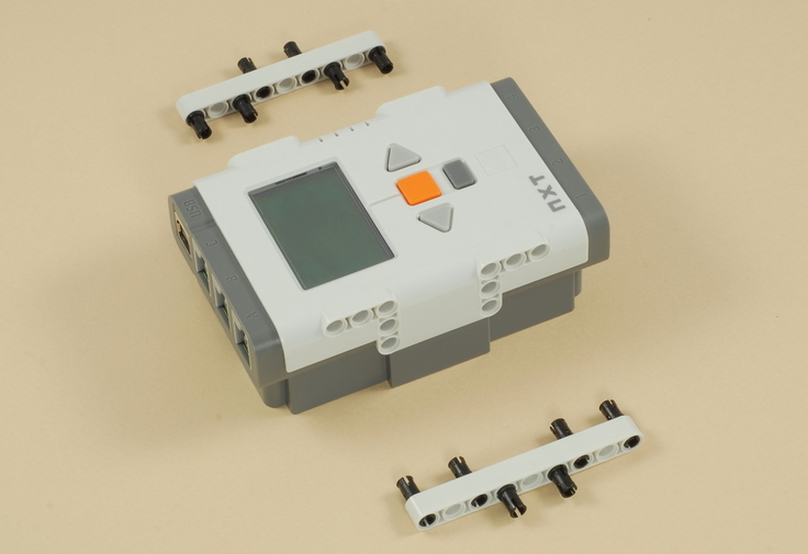 NXT 5 Button Remote Control