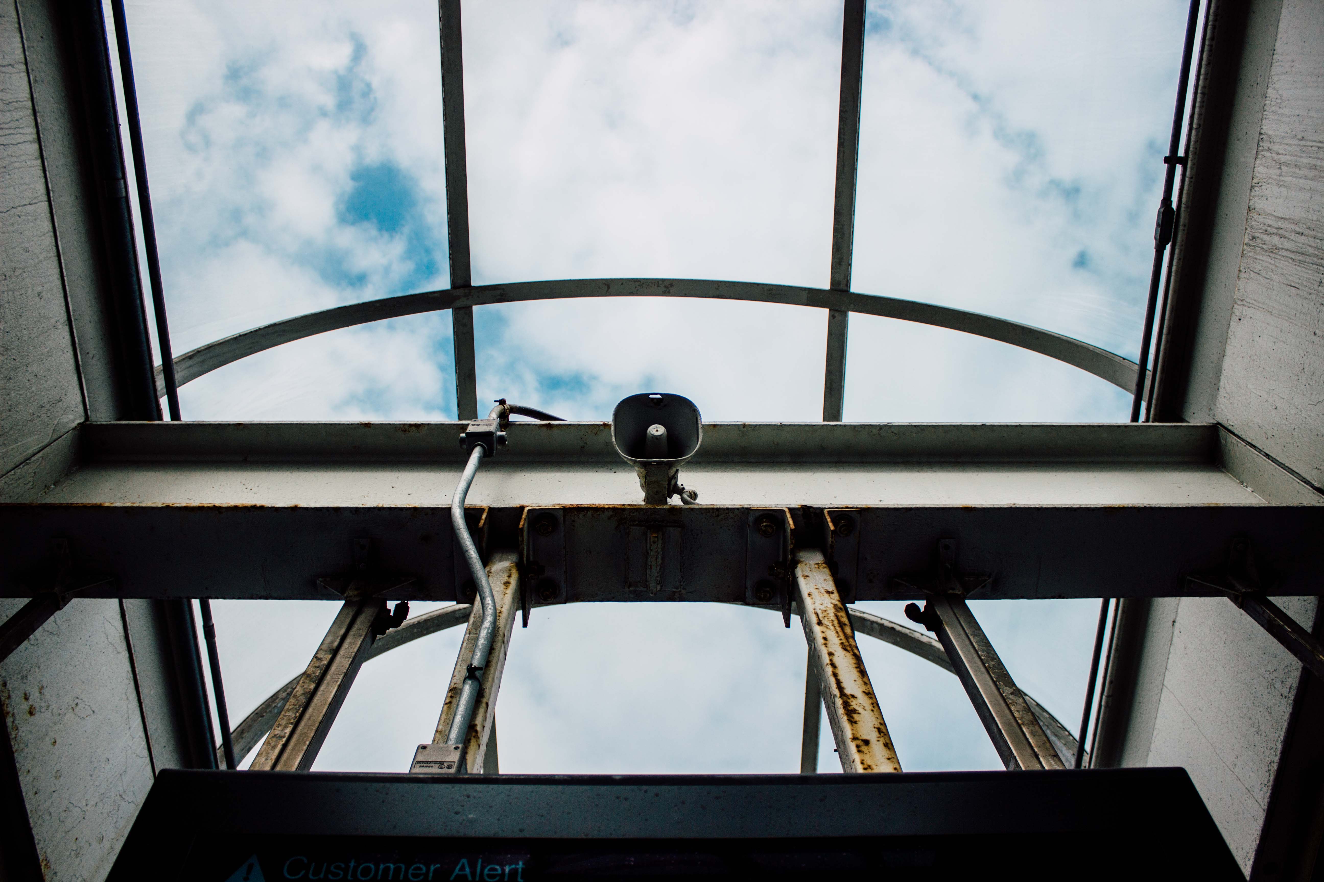 Overview on Effective Use of Daylighting in Buildings