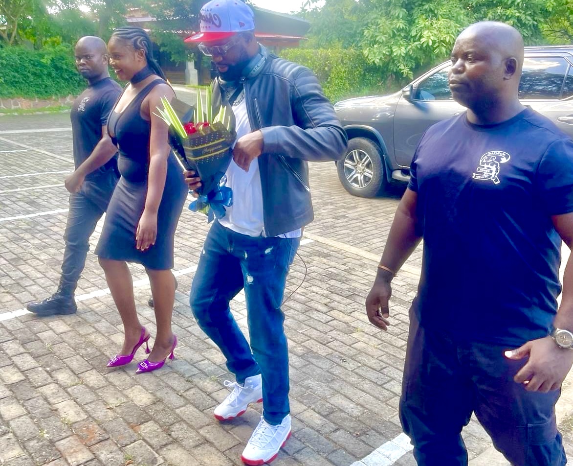 Woyimba Maskal wafika mudziko muno Kuchoka USA kuzayimba ku Chiphwando