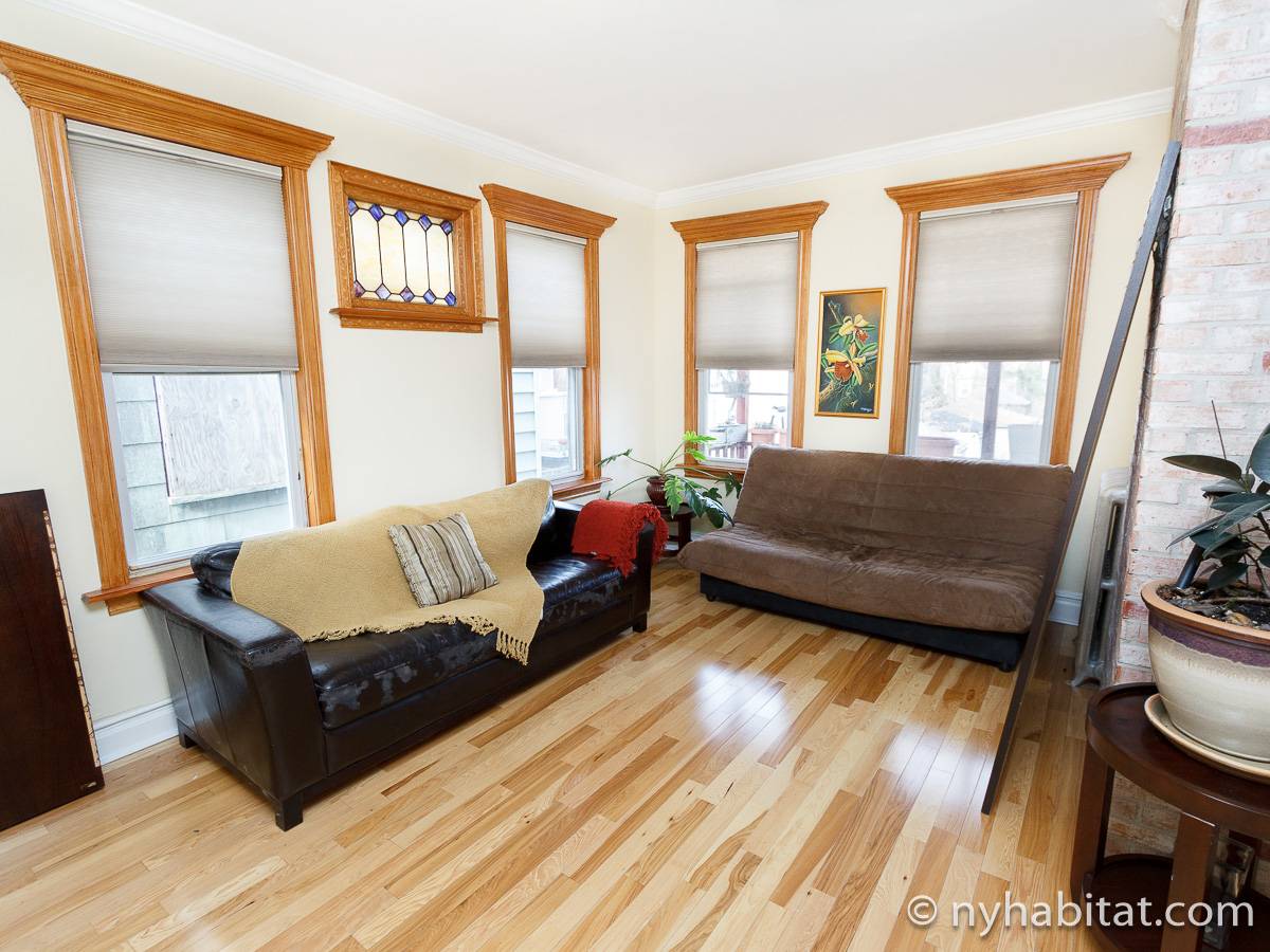 New York Roommate Room for rent in Bronx 3 Bedroom apartment (NY16393)