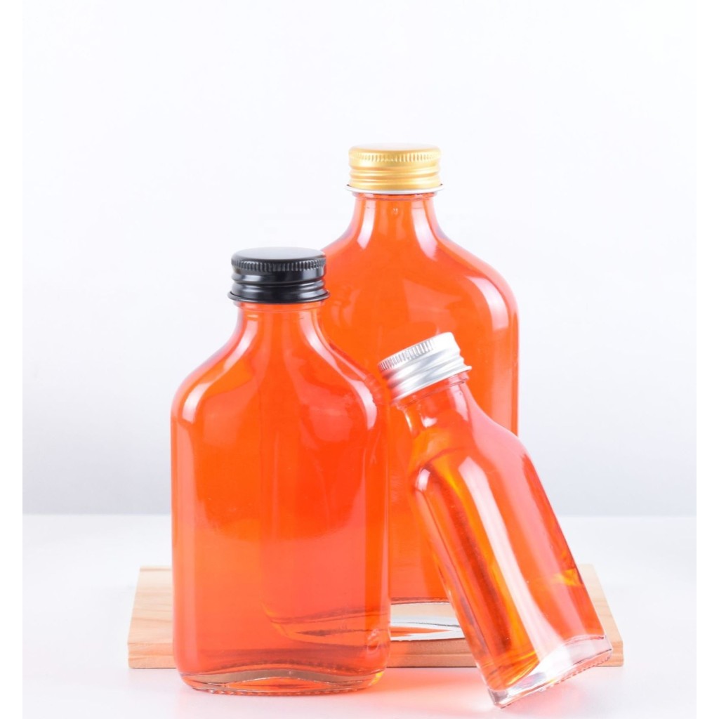 Oval plastic bottles (12 pieces)