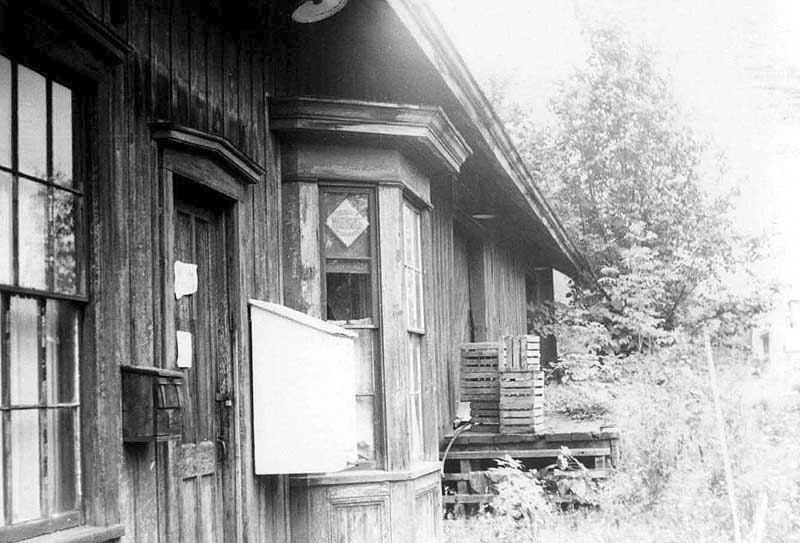 Munnsville in the Years by John Canfield