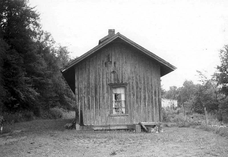 Munnsville in the Years by John Canfield