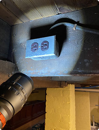 Mold Detection in Crawl Spaces | O2 Mold Testing