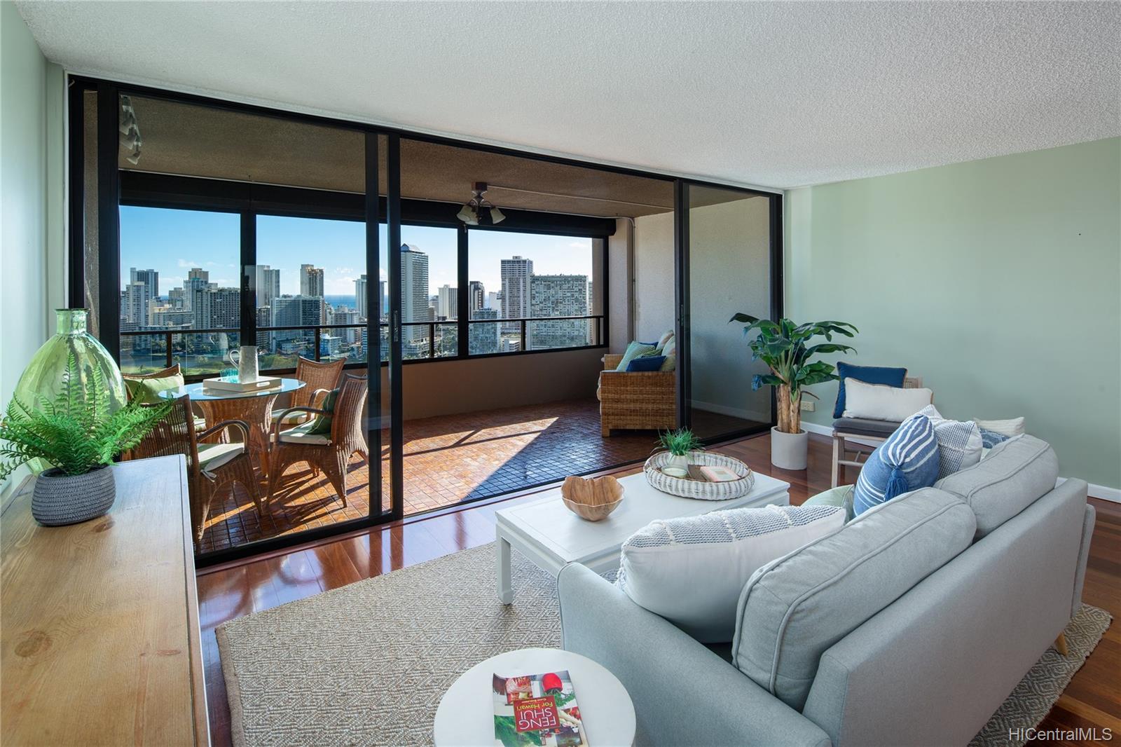 Royal Iolani 581 Kamoku Street Unit 2702 Honolulu HI 96826 sold on 05