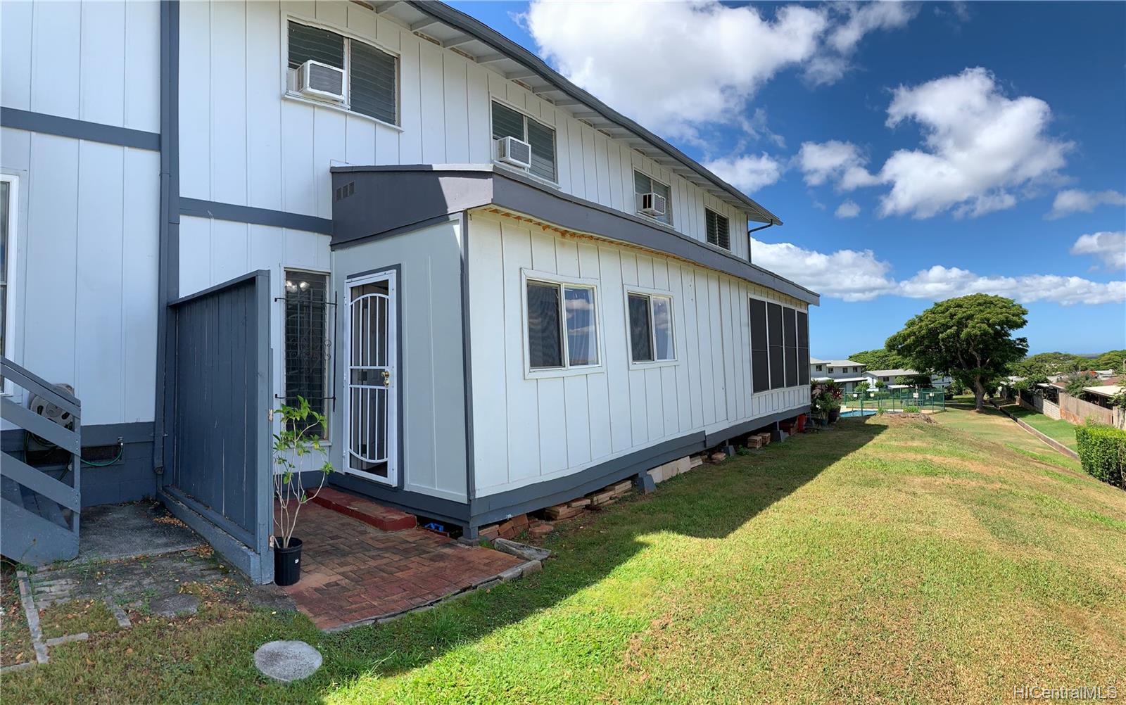 Waiau Gardens Kai E 981426 Koaheahe Street Unit B Pearl City HI 96782