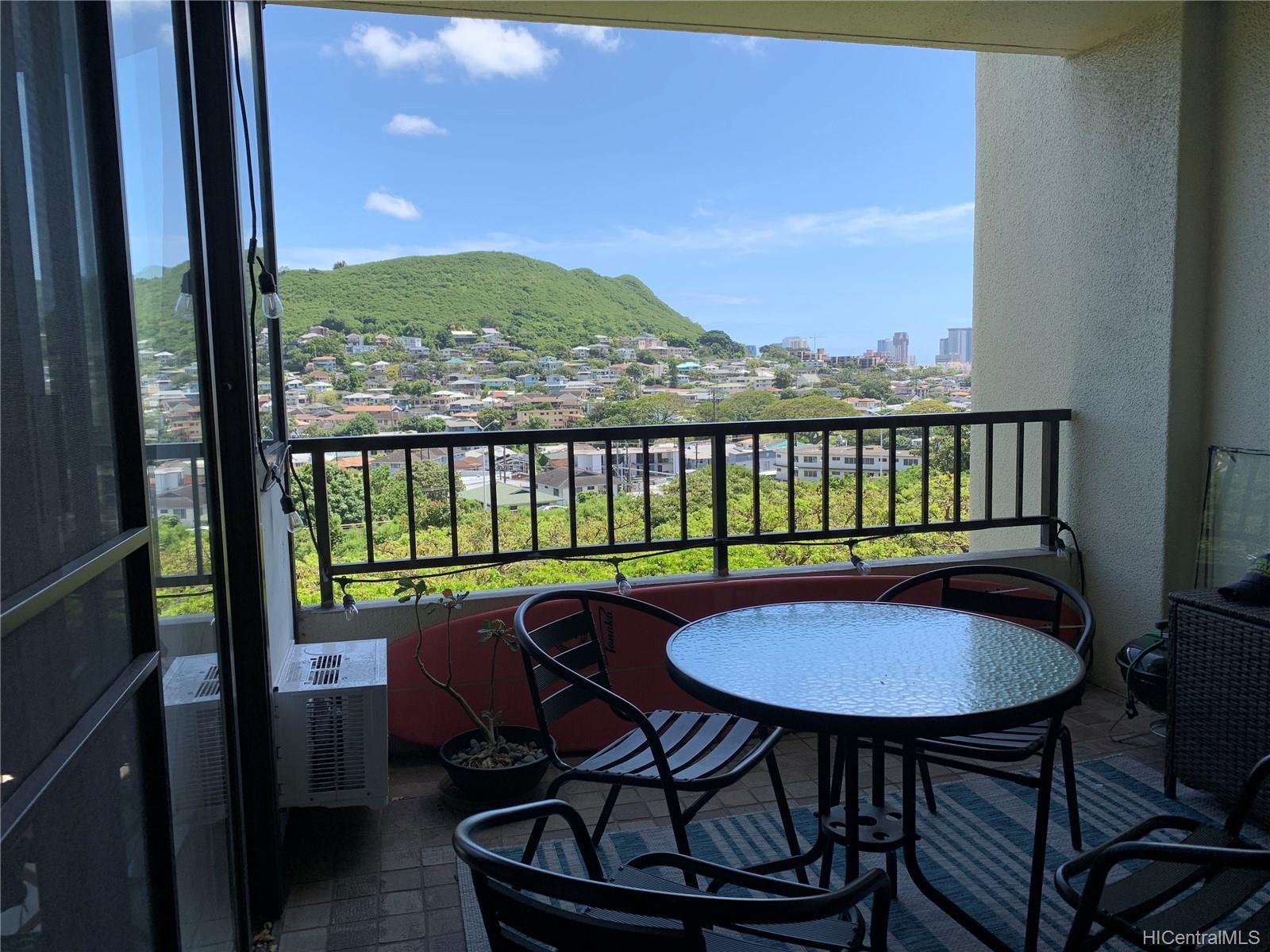 Nuuanu Brookside for Sale