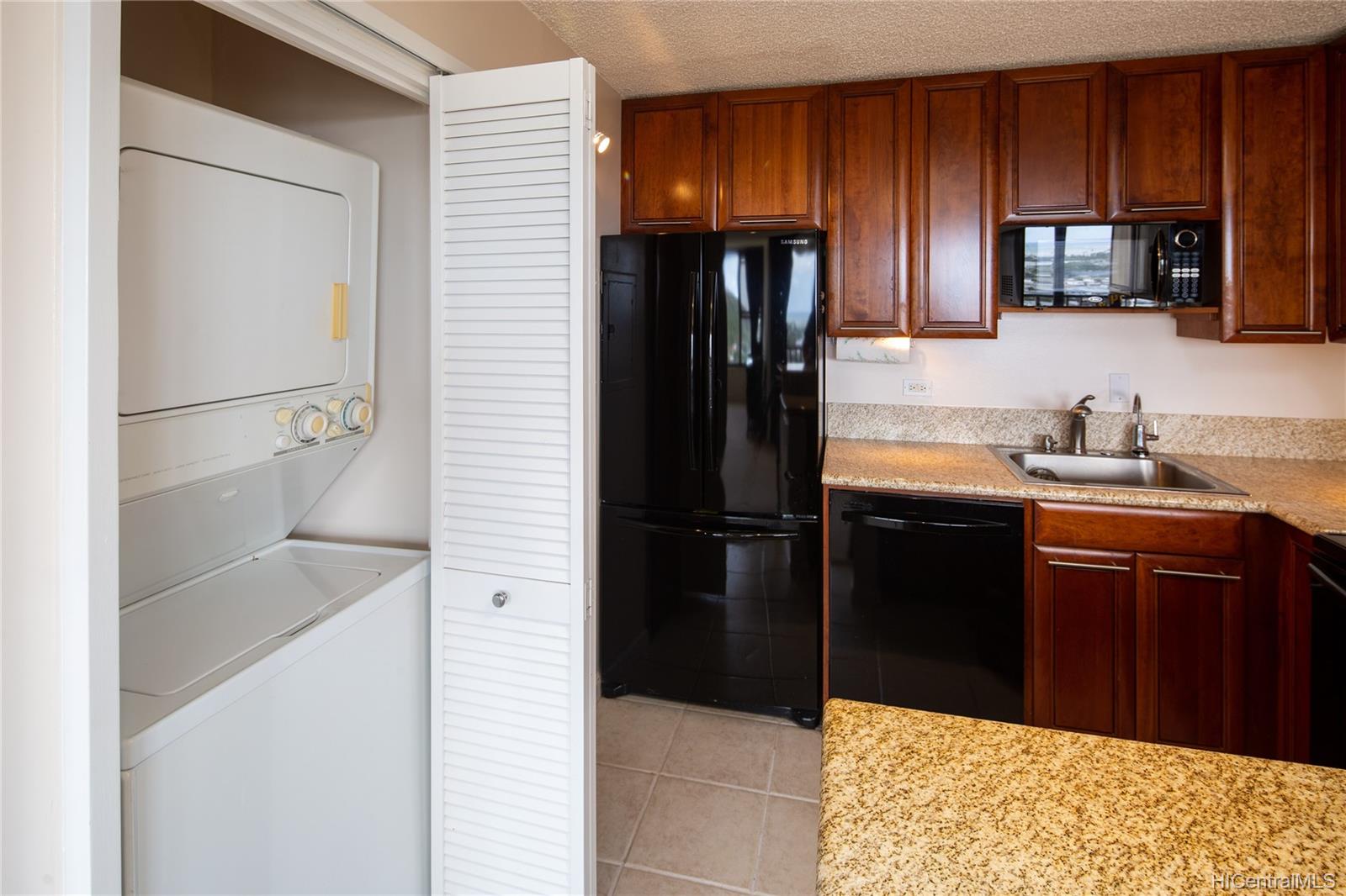 Heritage House Hawaiikai 6710 Hawaii Kai Drive Unit 1402 Honolulu HI