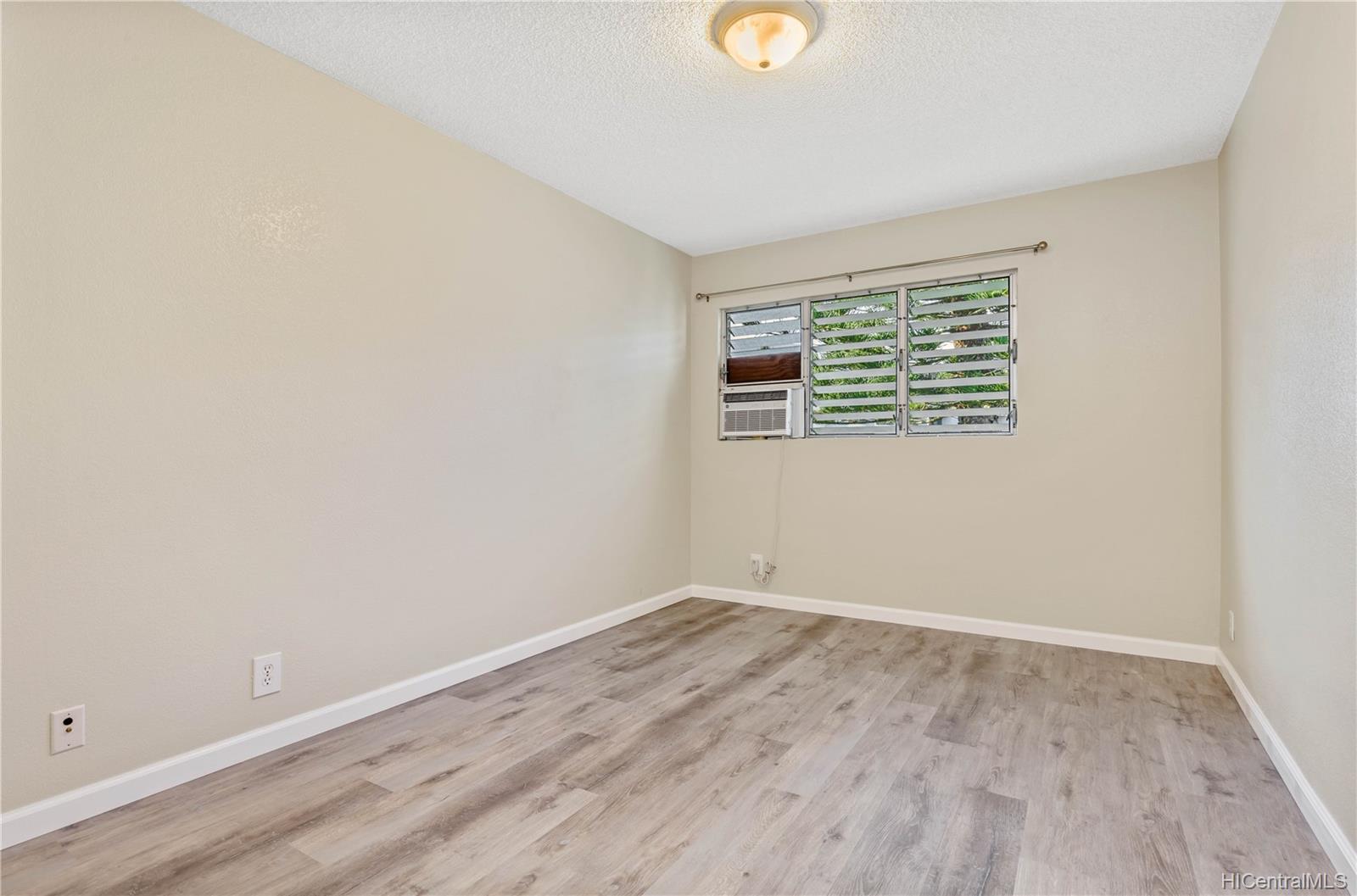 Windward Acres 46261 Kahuhipa Street Unit A304 Kaneohe HI 96744 sold