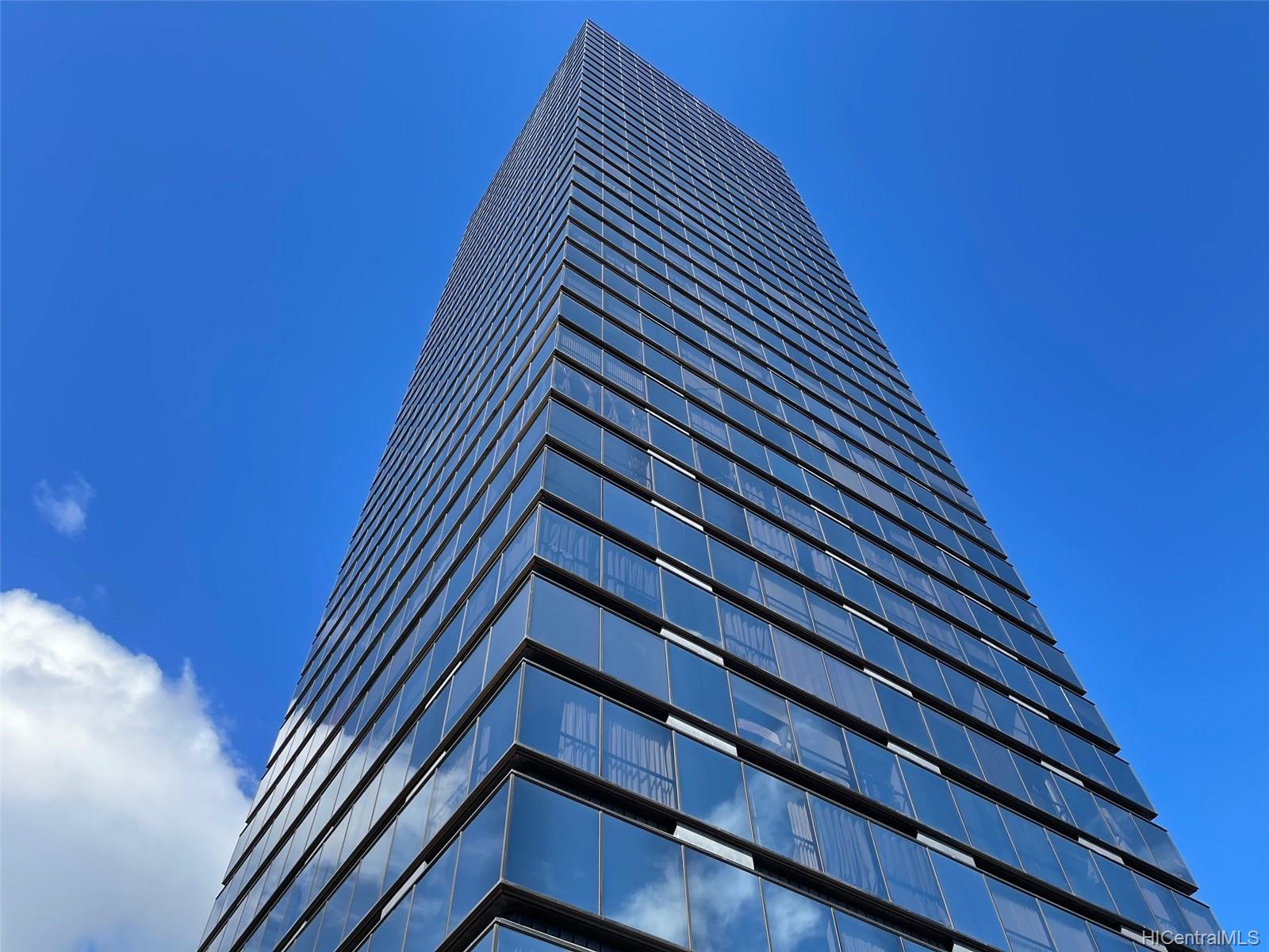 Century Center 1750 Kalakaua Avenue Unit 1802 Honolulu HI 96826 sold on