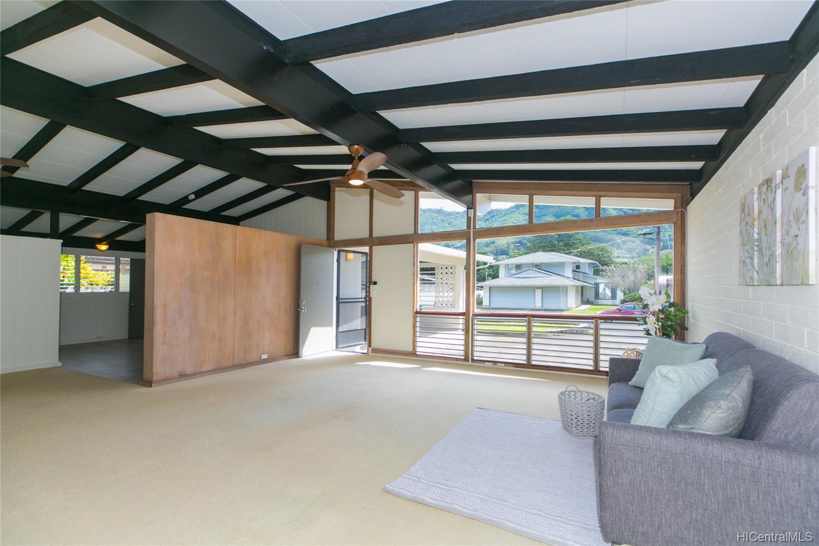 2749 Poelua Street Honolulu HI 96822 sold on 03252021