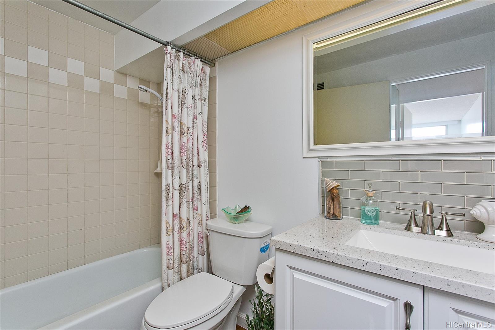 Punchbowl Place 255 Huali Street Unit 206 Honolulu HI 96813 sold on 04