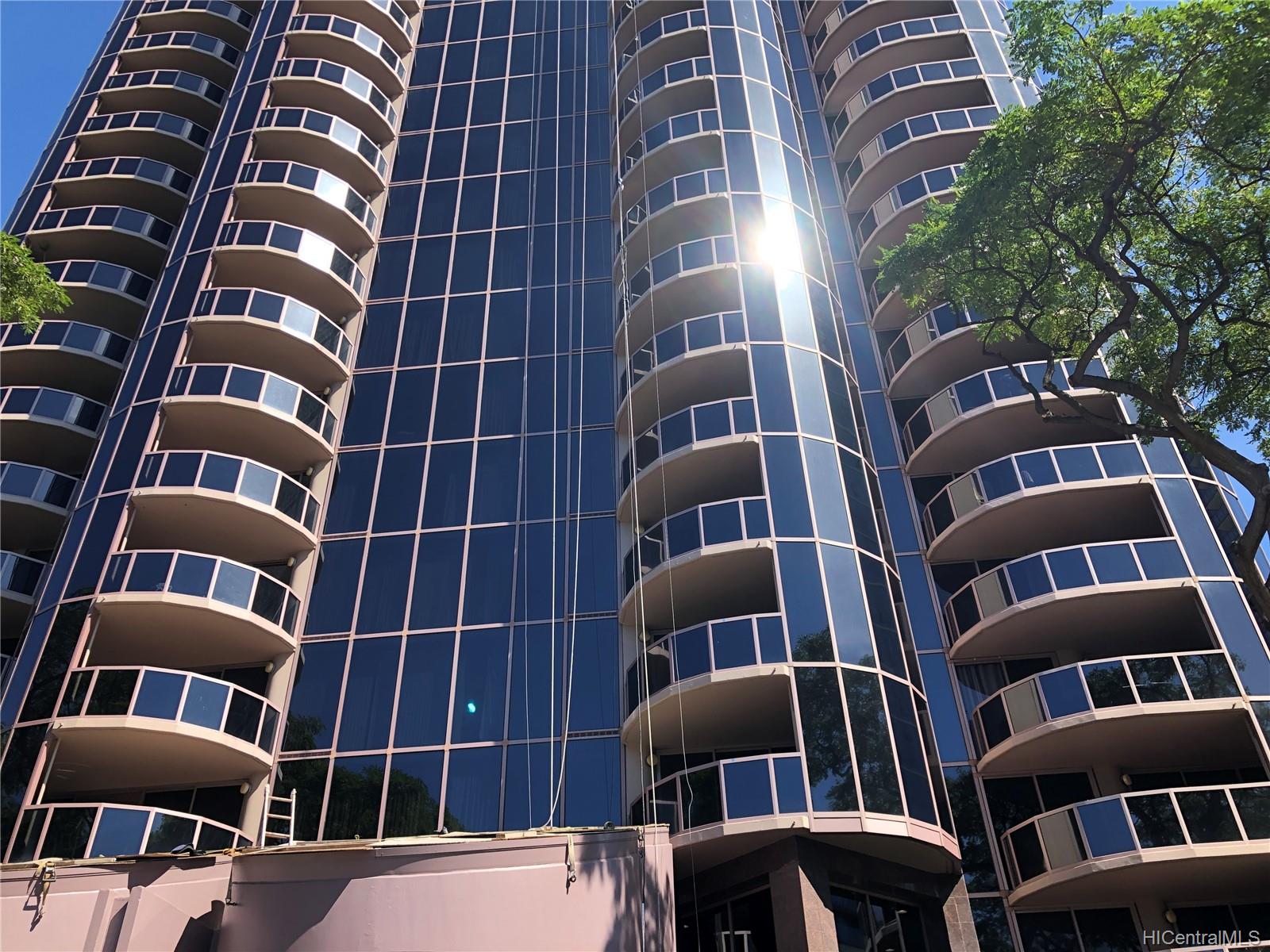 One Waterfront Tower 415 South Street Unit 302 Honolulu HI 96813 sold