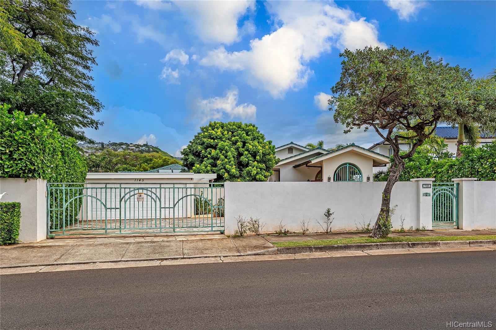 Kahala Area Homes for Sale